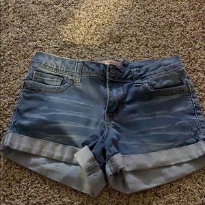 jean shorts low rise